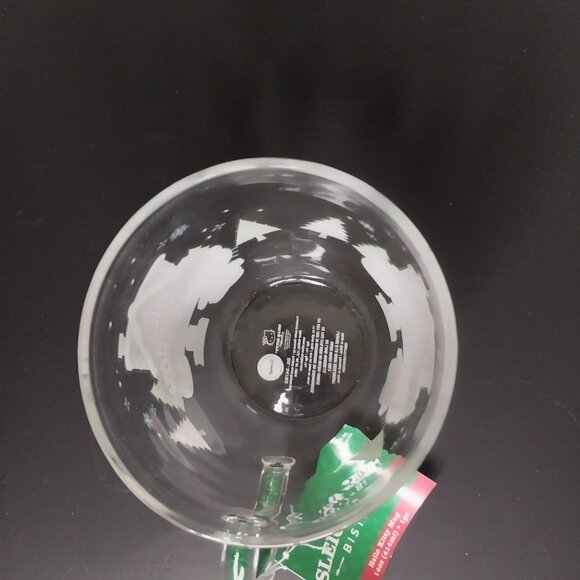 Hello Kitty by Sanrio Winter Wonderland Glass Mug - Picture 7 of 7